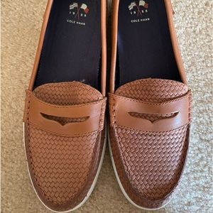 NWOT Coach loafers